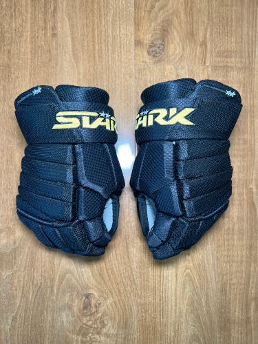 12" Stark Hockey Women’s NC7 Gloves