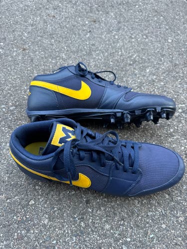 Jordan 1 alpha michigan football cleats size 12