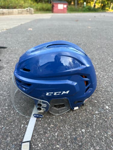 Used Medium CCM Tacks 710 Helmet