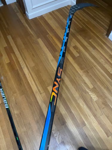 Used Intermediate Bauer Left Hand P28 Nexus Sync Hockey Stick