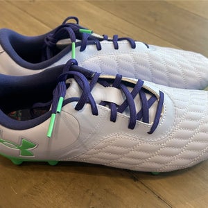 Size 7 Men’s Under Armour Magnetico Select 3.0 FG Soccer Cleats Violet