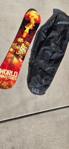 Used Unisex Snowboard Without Bindings