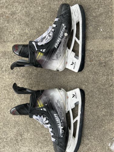 Used Junior Bauer  6.5 Vapor Hyperlite Hockey Skates