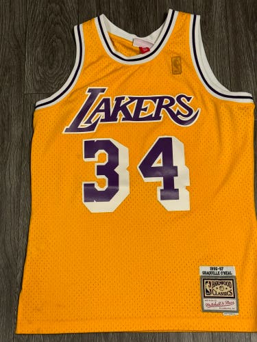 Shaquille O’Neal LA Lakers Mitchell & Ness Jersey Size Medium