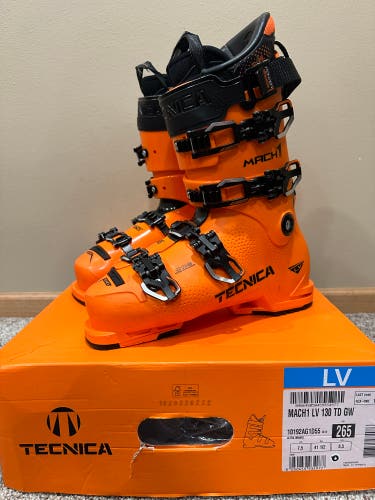 Tecnica Mach 1 Ski Boots (26.5)