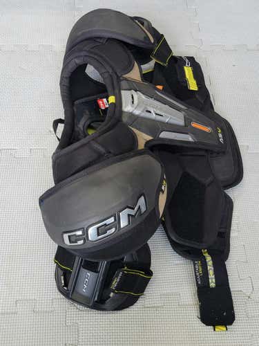 Used Ccm Asv Sm Hockey Shoulder Pads