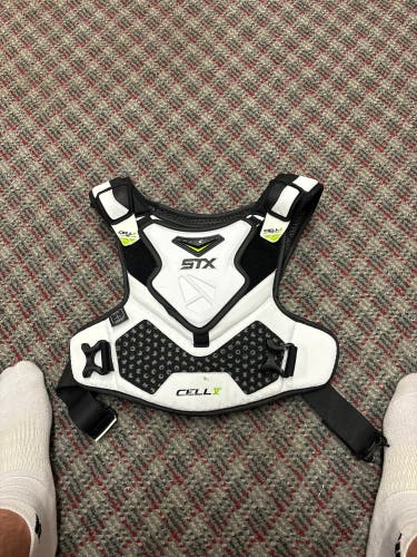 stx cell 4 shoulders pads