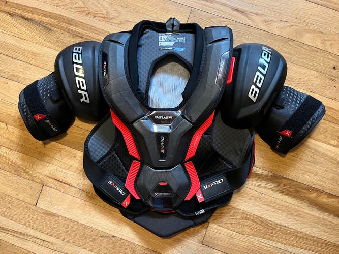 Bauer 3x Pro Shoulder Pads, SR, Medium