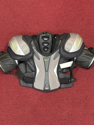 New Nike Zoom Air Shoulder Pads Size Medium Item#NK14