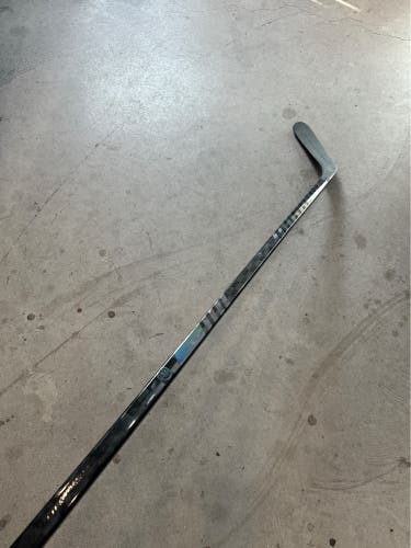 Used Senior Warrior Left Hand P29 Flex 85 Pro Stock Super Novium Hockey Stick