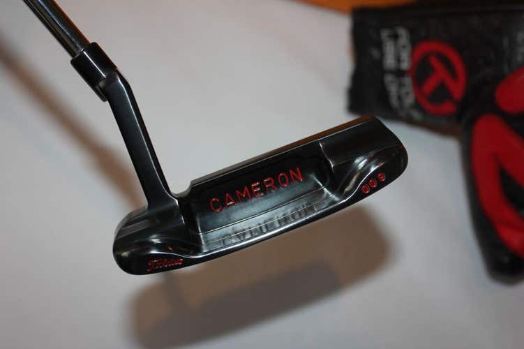 SCOTTY CAMERON CIRCLE T 009 BRUSHED BLACK BEACHED PUTTER - 34.5"