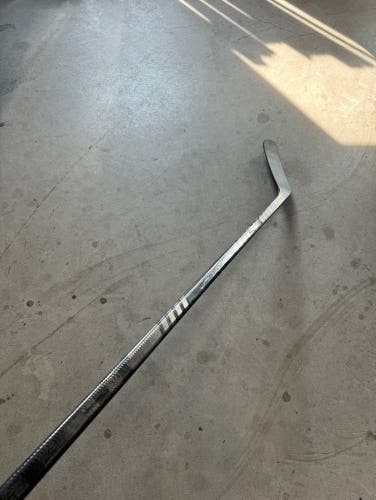 Used Senior Warrior Left Hand P88 Flex 70 Pro Stock Super Novium Hockey Stick