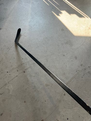 Used Senior Warrior Left Hand P29 Flex 85 Pro Stock Super Novium Hockey Stick