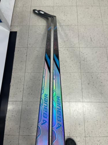 New 2 Pack 2x 77 Flex Left Handed P28 Nexus Tracer Hockey Sticks