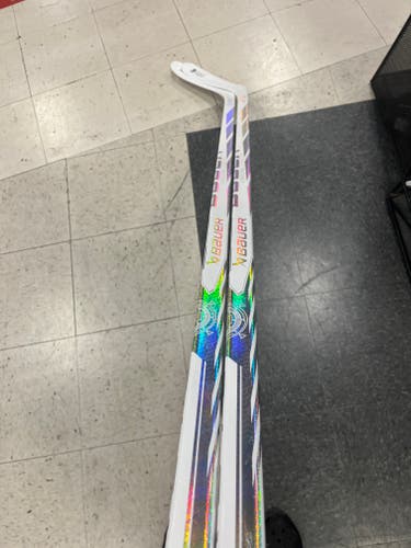 New 2 Pack 2x 77 Flex Left Handed P92 White Proto-R Hockey Sticks