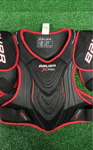 Bauer Vapor X700 Hockey Shoulder Pads Senior Large (L)