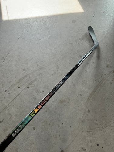 Used Senior CCM Left Hand P29 Flex 85 Pro Stock RibCor Trigger 8 Pro Hockey Stick