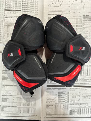 Used Intermediate Medium Bauer Bauer X Elbow Pads