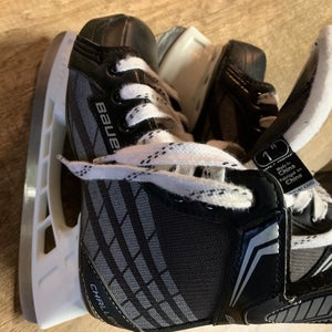 Bauer youth skates