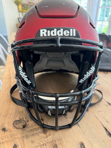 Used Medium Youth Riddell Speed Helmet