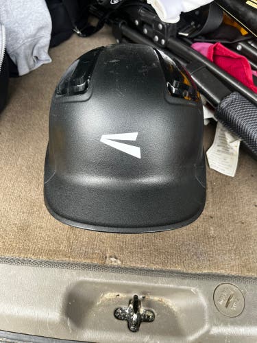 Used Medium/Large Easton Natural Batting Helmet