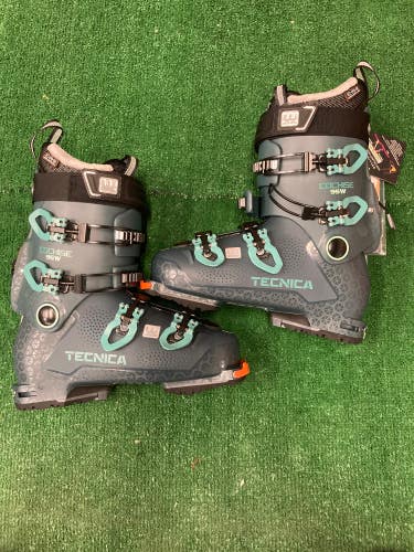 New Women's Tecnica Alpine Touring Ski Boots Medium Flex (26.5 - 305mm)