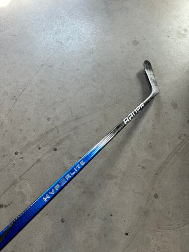 Used Senior Bauer Left Hand P28 Flex 77 Pro Stock Vapor Hyperlite 2 Hockey Stick