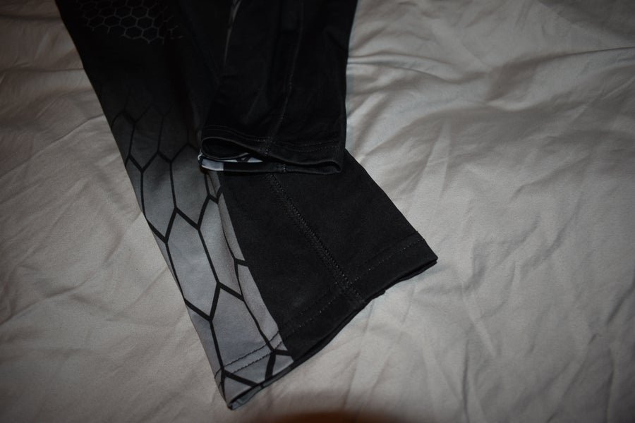 NEW - Asics Hydrology Shori Compression Base Layer Pants, Black/Gray, Large