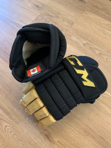 Made in Canada CCM Pro Stock 4-Roll Gloves Vegas 14” MIC