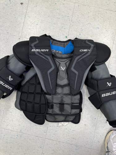 Large/Extra Large Bauer GSX Goalie Chest Protector