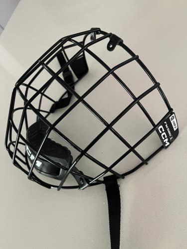 New Large CCM FM580 Full Cage