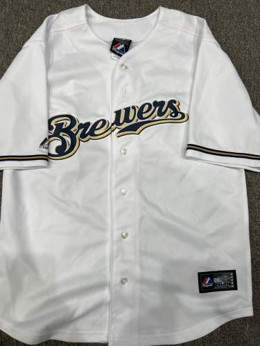 Milwaukee Brewers White Used Large Majestic Jersey