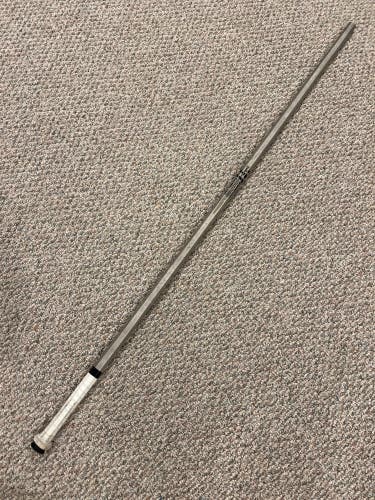 Used Warrior TITAN PRO Defense Shafts