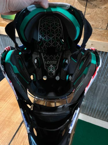 NME4 Jr Goalie Mask