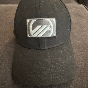 Maverik Lacrosse Hat Black Men’s SM/MED Flex Fit