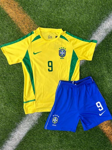 Brazil 2002 Home - Ronaldo - Retro Soccer Kit for Kids