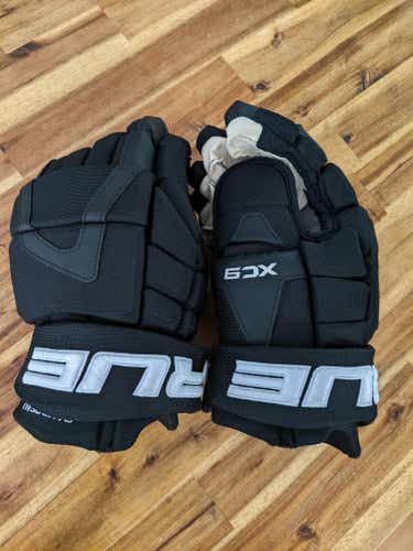 Used True Pro Stock XC9 Gloves 13" Johnny Gaudreau