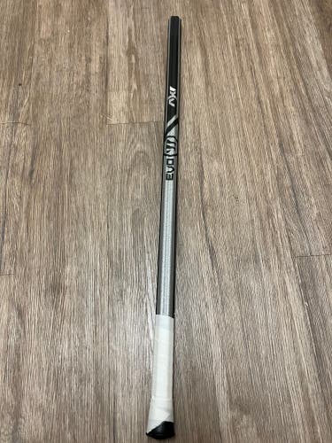 Warrior Evo Ad1 Lacrosse Shaft