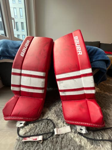 Bauer Leg Pads Junior Red S 26+