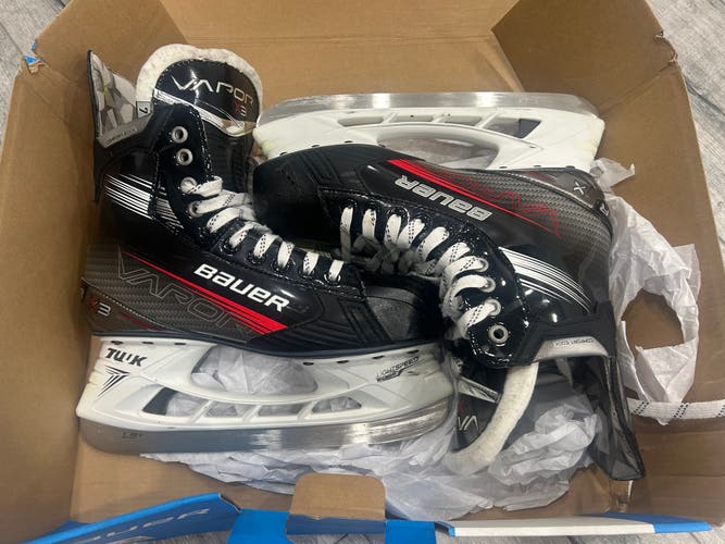 BAUER VAPOR X3 hockey SKATEs SENIOR 7 EE