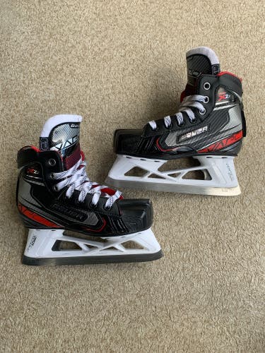 Used Junior Bauer Vapor X2.7 Hockey Goalie Skates Extra Wide Width Size 1