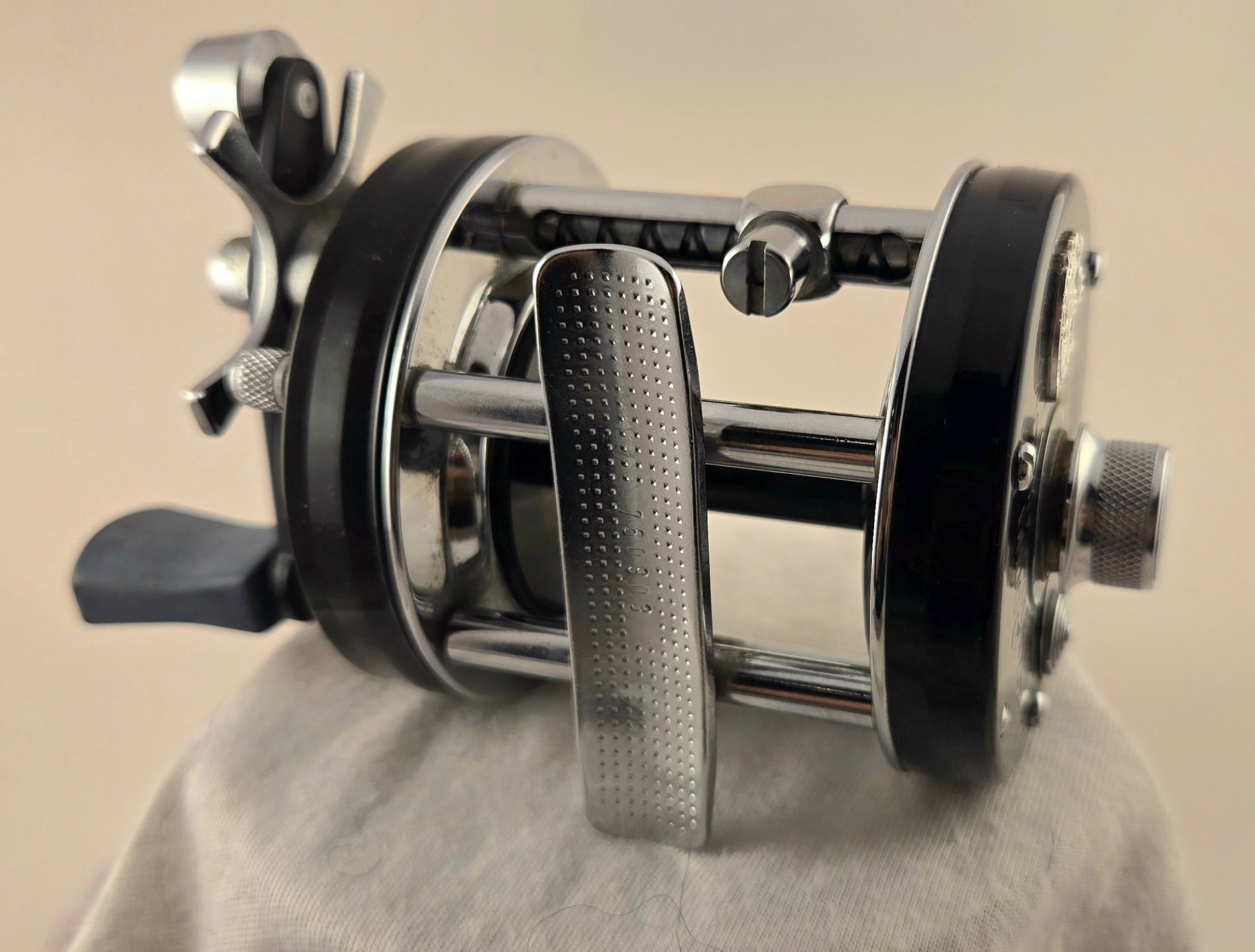 Used Vintage Abu Ambassadeur 6000c Fishing Reel | SidelineSwap