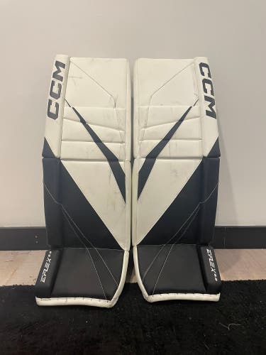 Used  CCM  Extreme Flex E6.9 Goalie Leg Pads