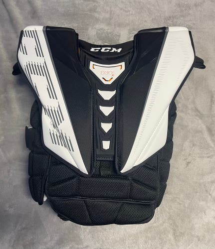 New  CCM  Extreme Flex 5 Pro Goalie Chest Protector