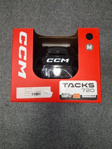 New Medium CCM tacks 720 Helmet