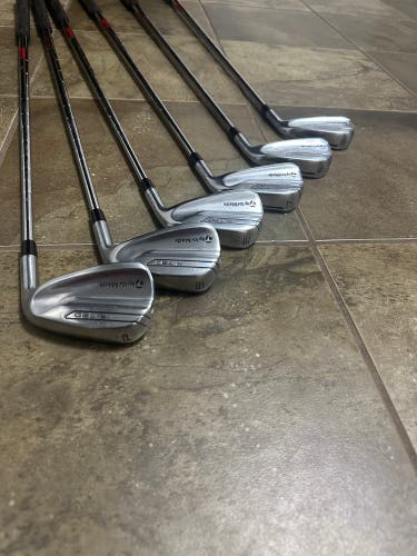 Used Men's TaylorMade P790 Right Handed Iron Set Regular Flex Steel Shaft