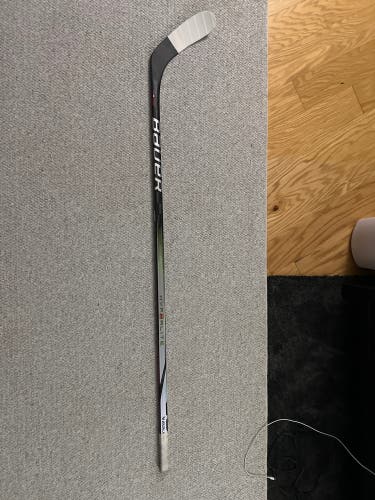 Bauer Hyperlite 2 Like New