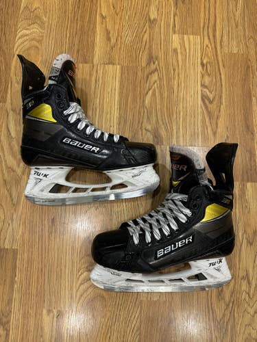 Used Senior Bauer Supreme 3S Pro Hockey Skates Regular Width 7.5