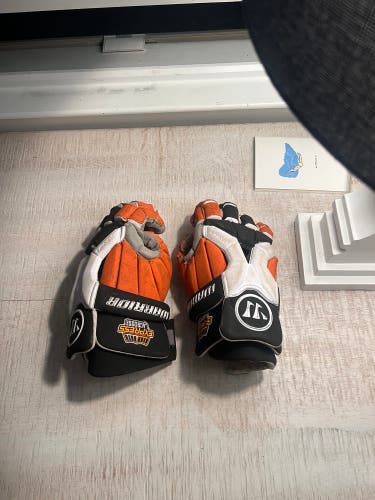 Burn pro lacrosse gloves