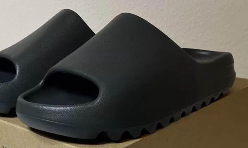 Size 12 Black Onyx Men's Adidas Yeezy Slide Sandals